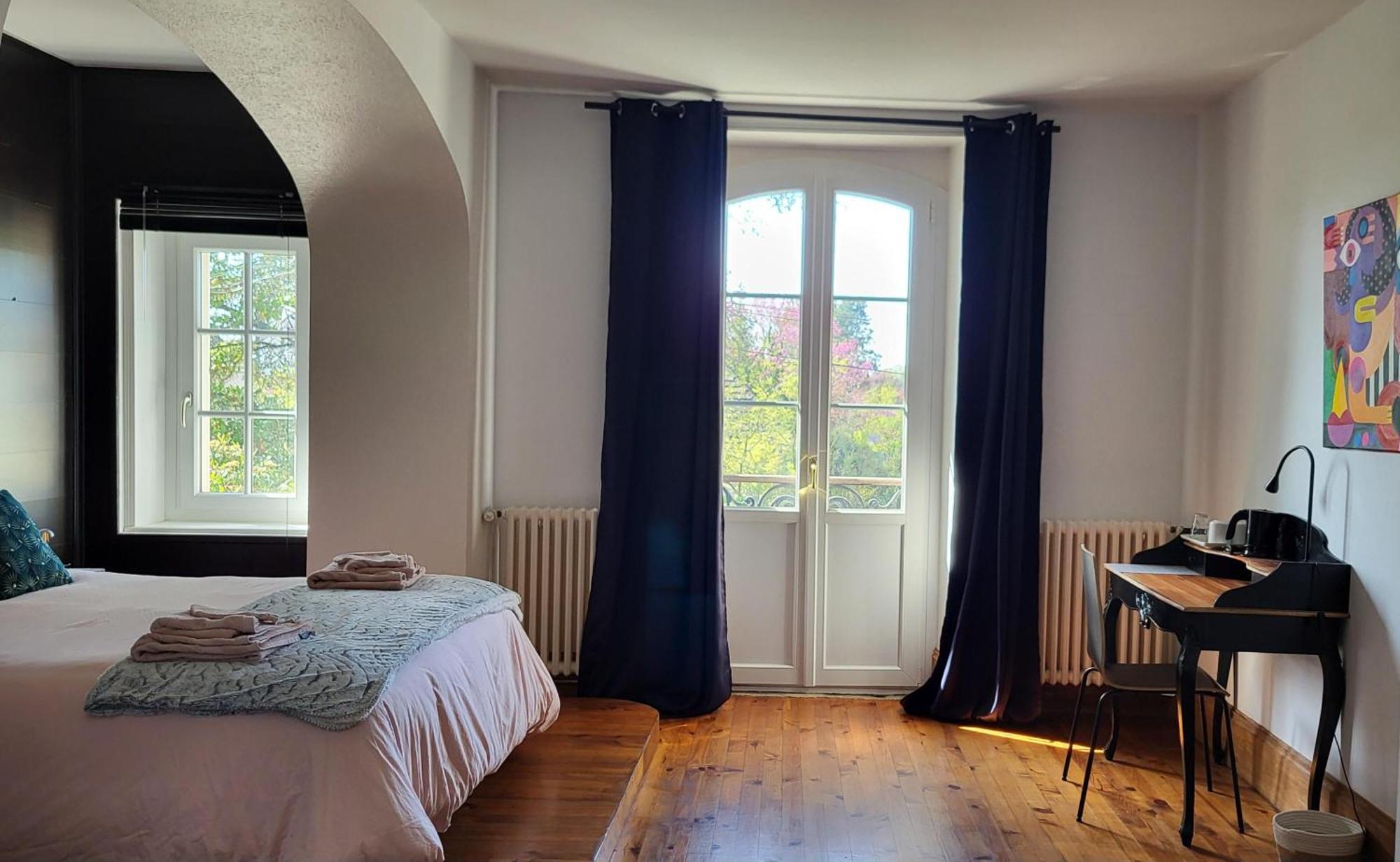 Le Clos Ayanna Cremieu Bagian luar foto